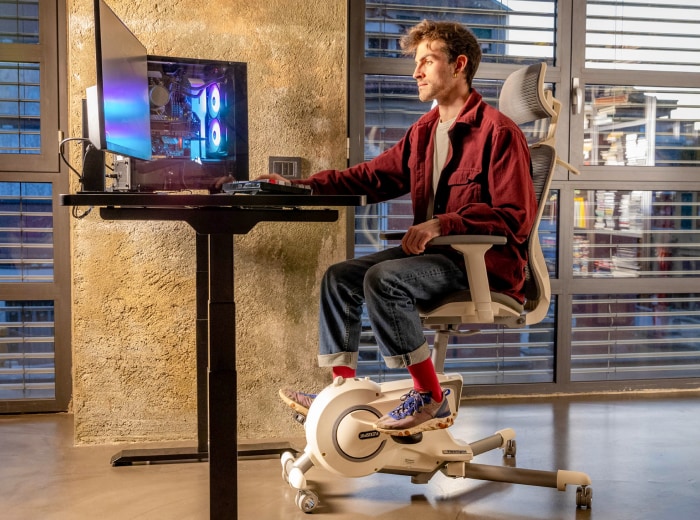 Intelligent Fitness Office Chair (V6)